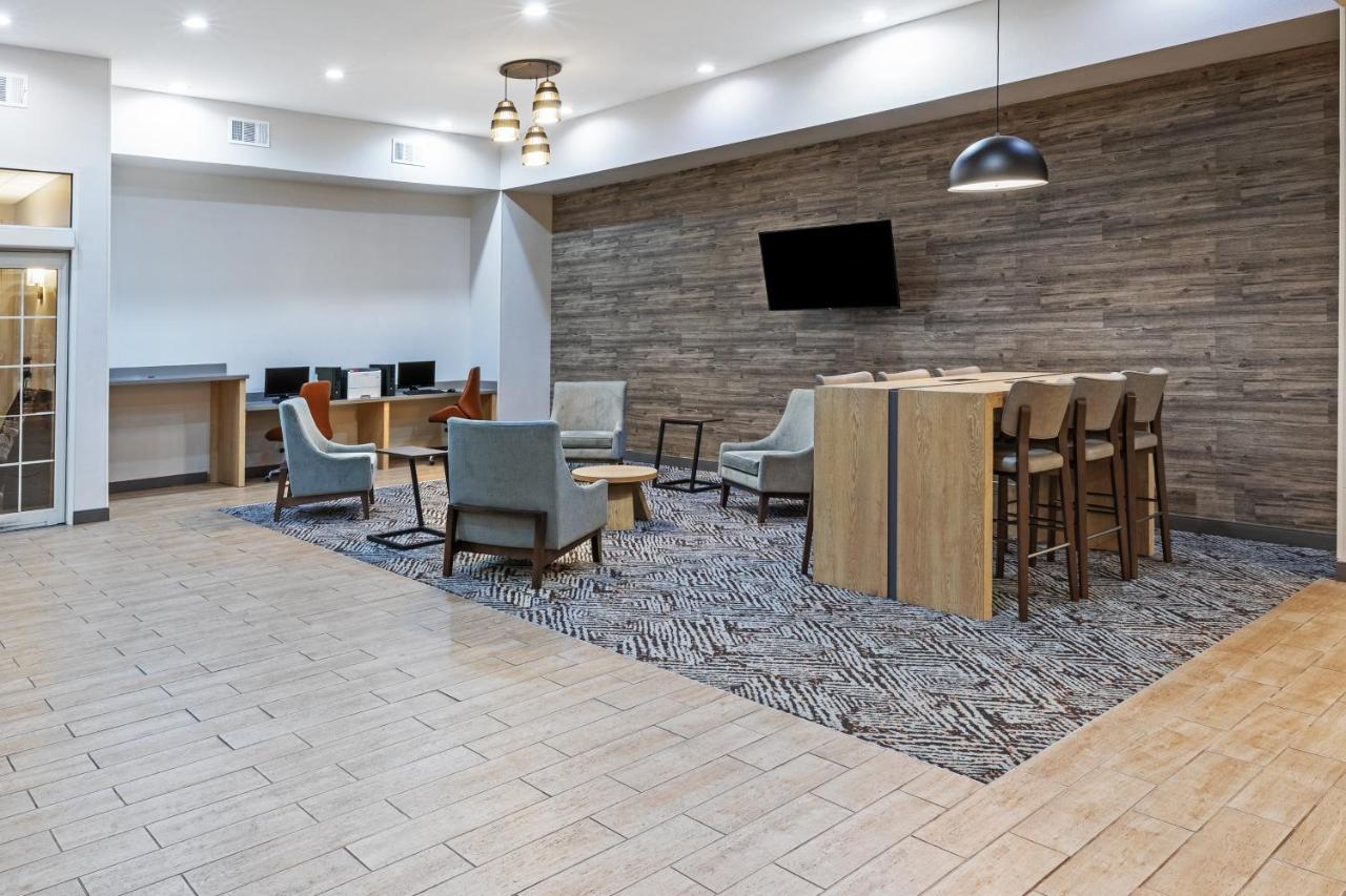 Candlewood By Ihg Mount Pleasant