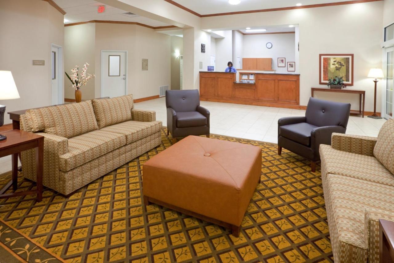 Candlewood By Ihg Hotel Mount Pleasant