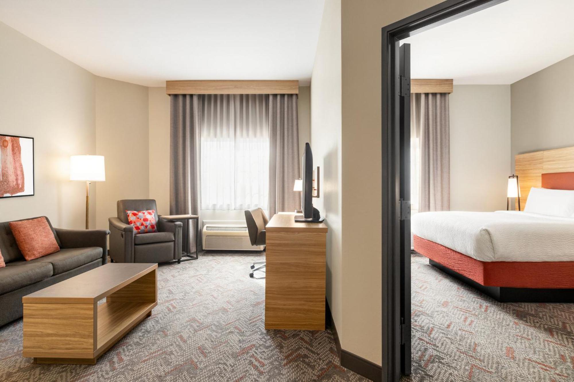Candlewood By Ihg Hotel