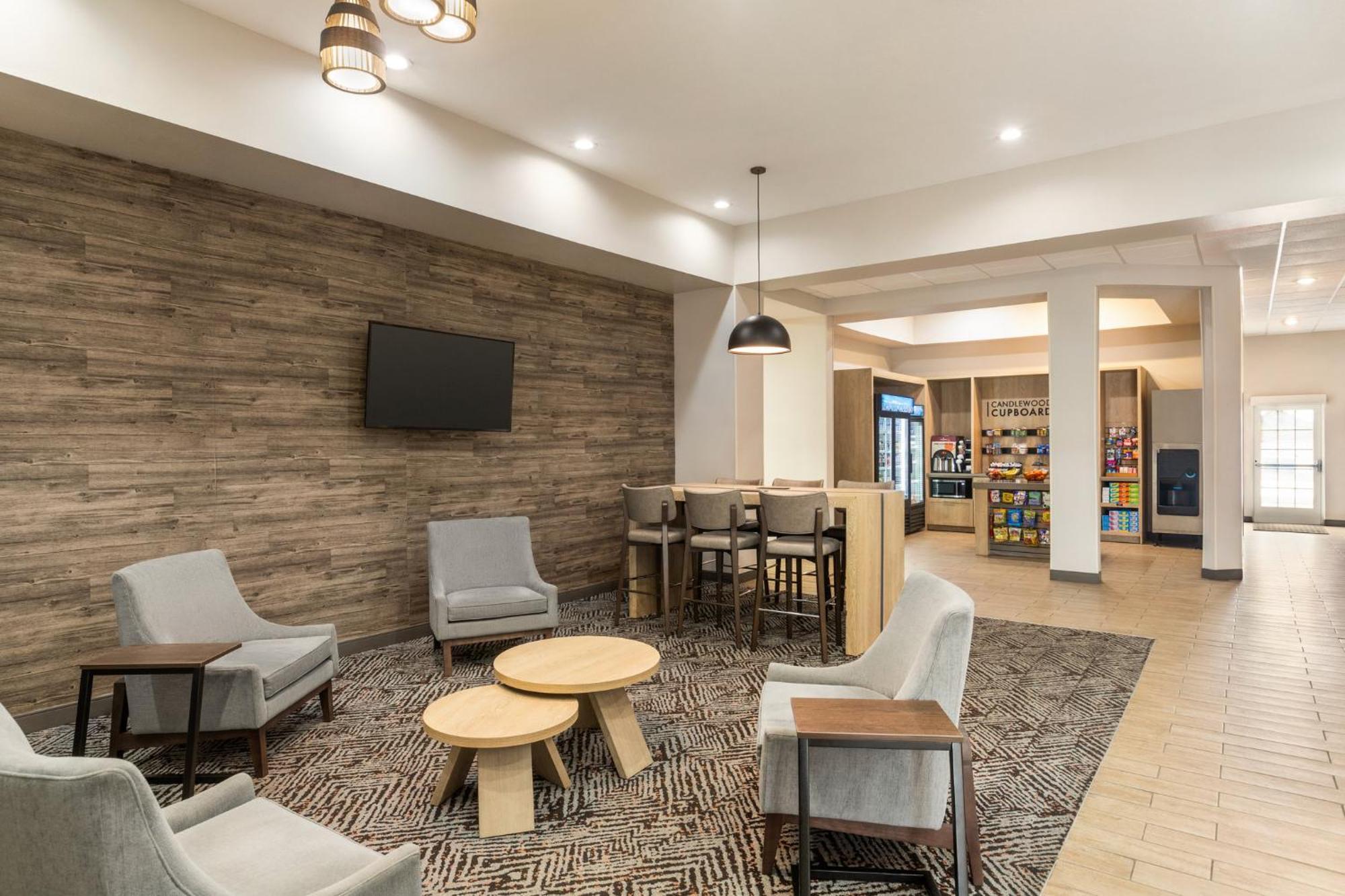 Candlewood By Ihg 3*