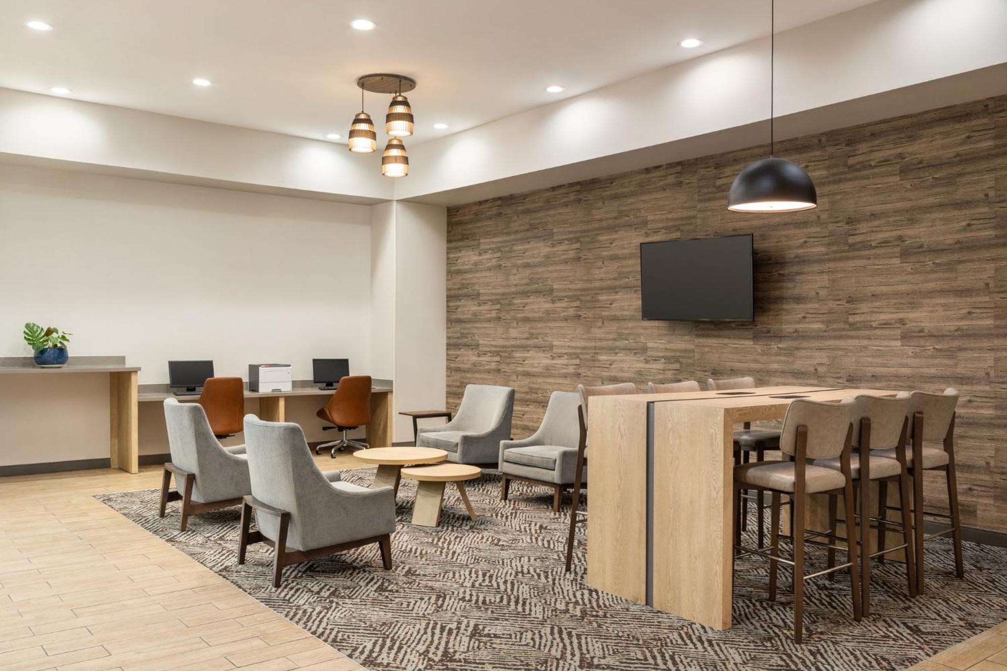 Candlewood By Ihg